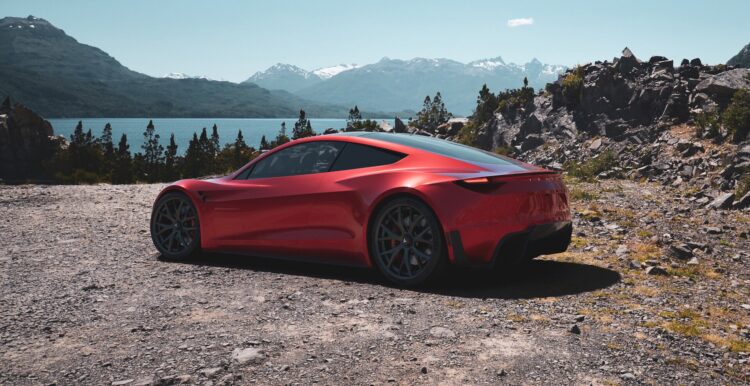 El Tesla Roadster esta listo 10 años después!: esta es la fecha de su presentacion